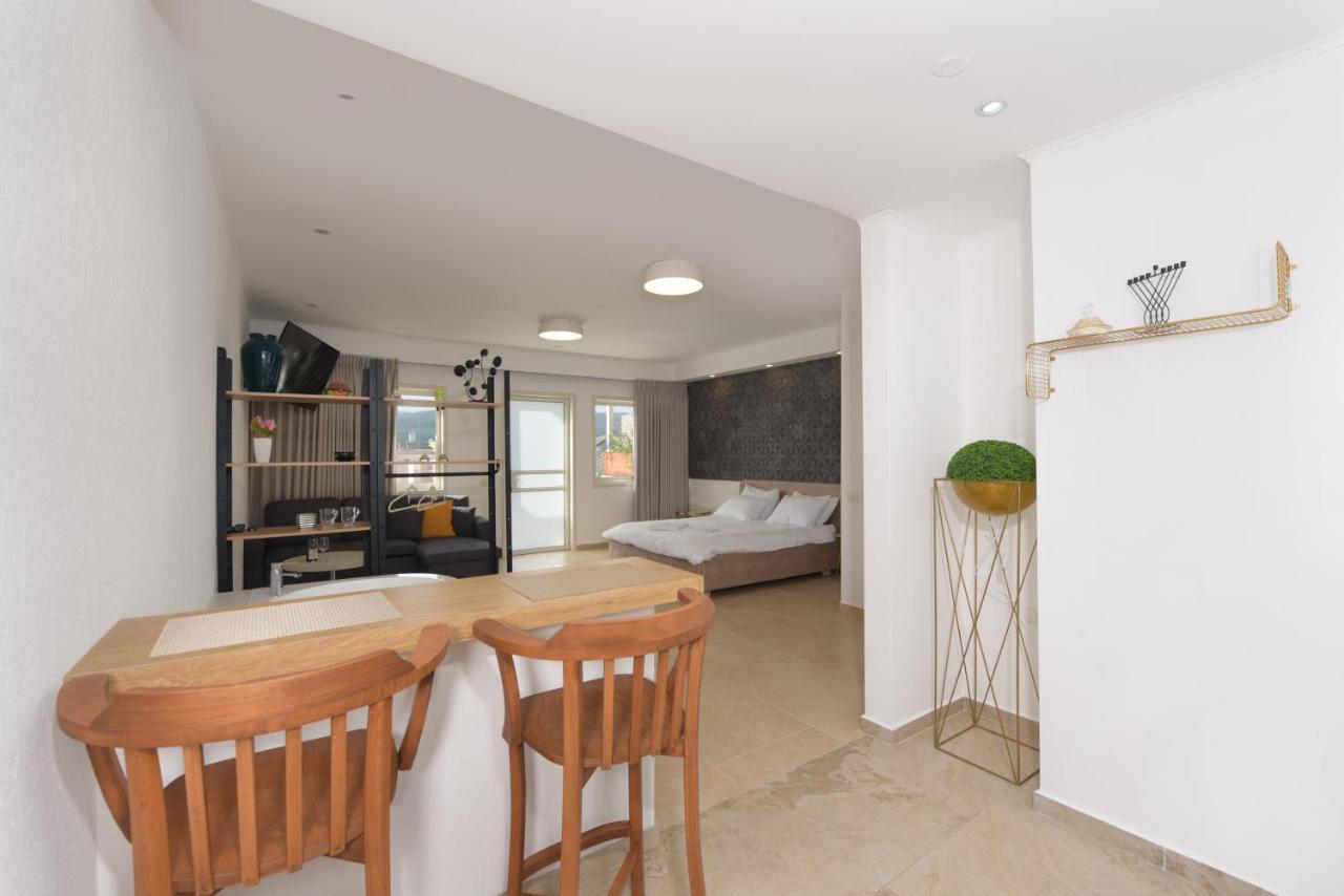 El Viso Verde Luxury Suites Had Nes Εξωτερικό φωτογραφία