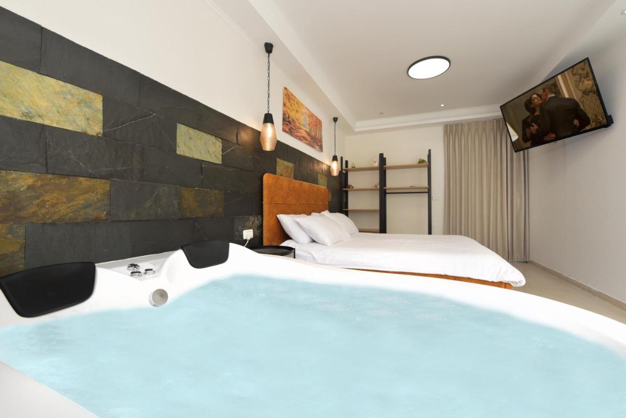 El Viso Verde Luxury Suites Had Nes Εξωτερικό φωτογραφία