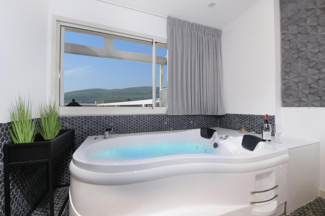 El Viso Verde Luxury Suites Had Nes Εξωτερικό φωτογραφία