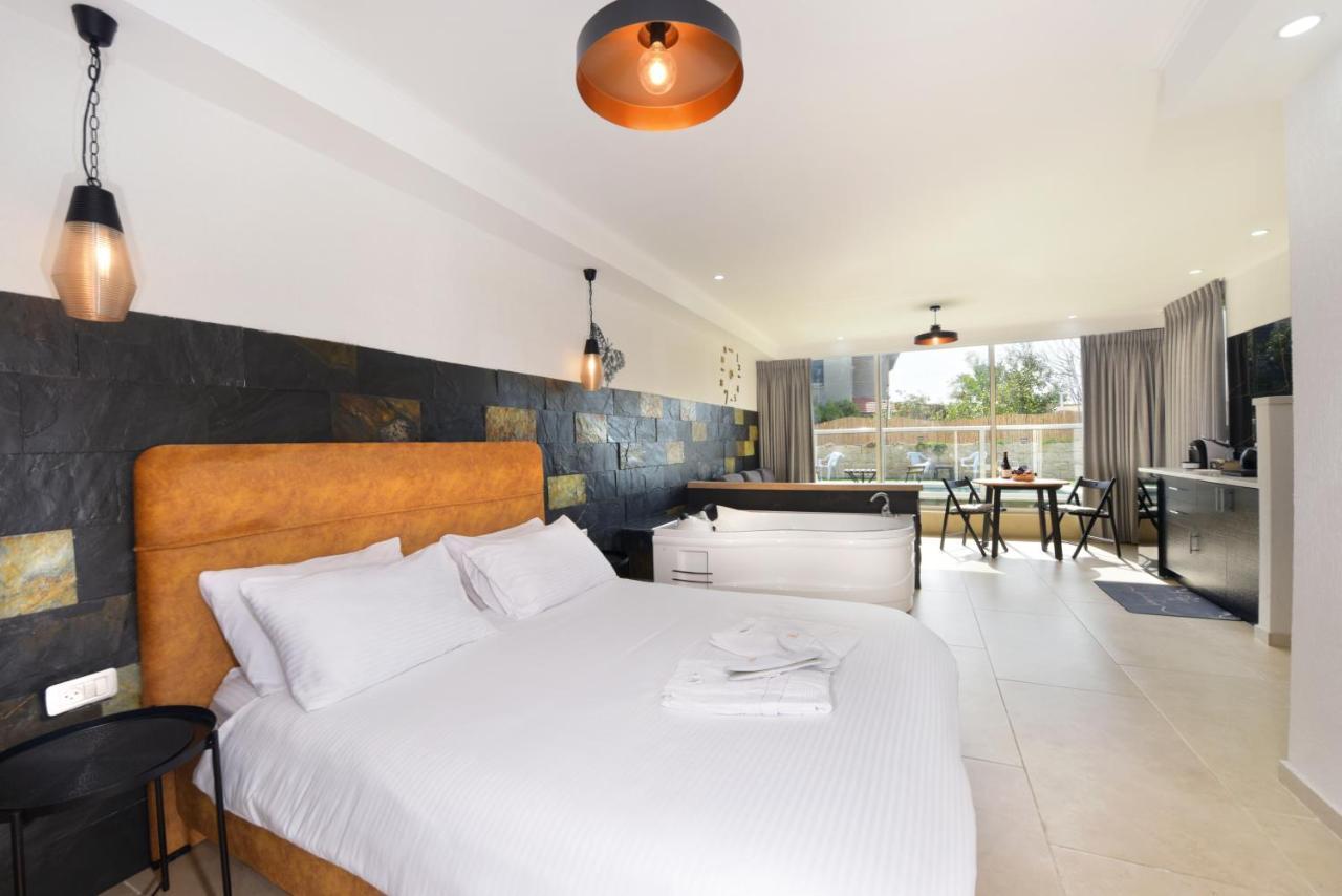 El Viso Verde Luxury Suites Had Nes Εξωτερικό φωτογραφία